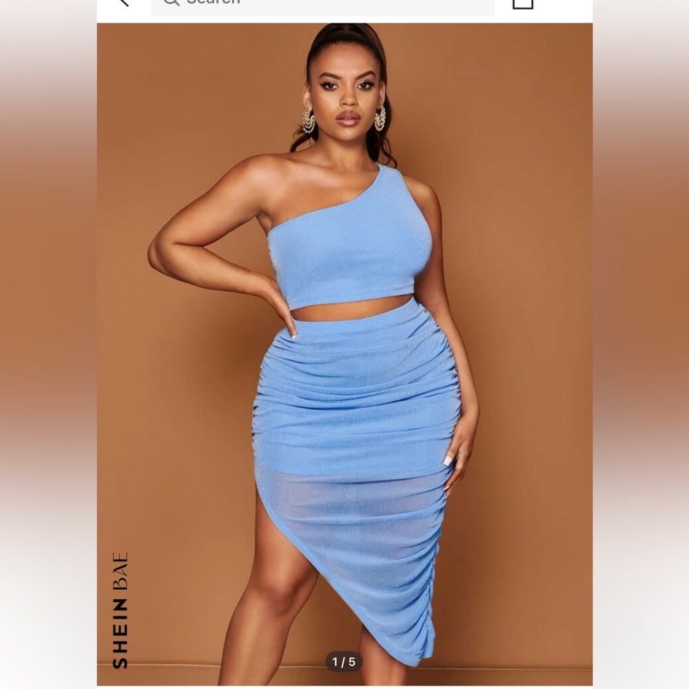 SHEIN BAE Plus One Shoulder Top & Ruched Asymmetrical Hem Skirt